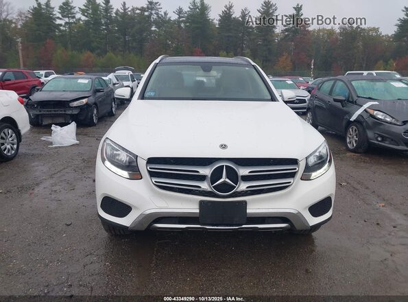 WDC0G4KBXHV012781 2017 MERCEDES-BENZ GLC 300 White 