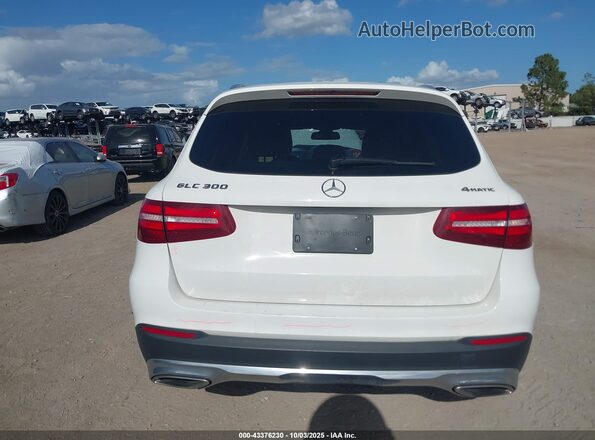 WDC0G4KBXJV106522 2018 MERCEDES-BENZ GLC 300 White 