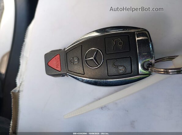 WDC0G5EB3KF590370 2019 MERCEDES-BENZ GLC 350E White Vista del salpicadero