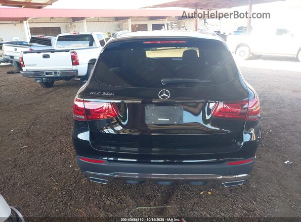 WDC0G8DB5LF703076 2020 MERCEDES-BENZ GLC 300 Black 