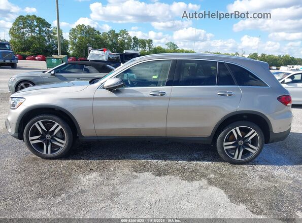 WDC0G8DB8LF700155 2020 MERCEDES-BENZ GLC 300 Золотой Панорамный вид салона 360°