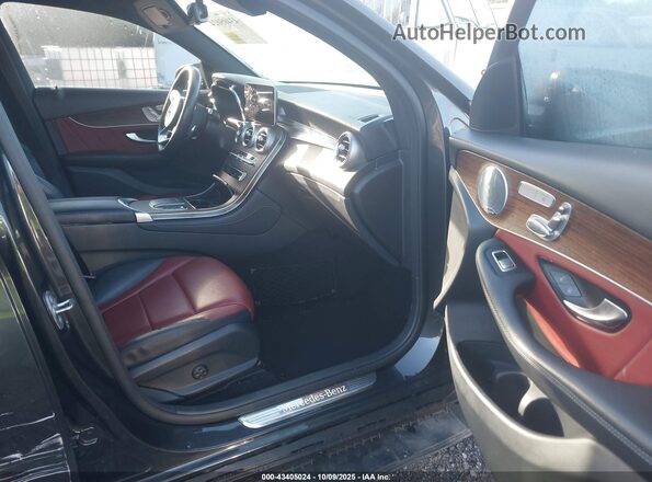 WDC0J8EBXLF674139 2020 MERCEDES-BENZ GLC 300 COUPE Gray Вид салону спереду