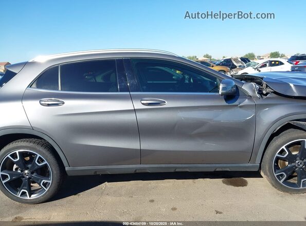 WDCTG4EB2LJ678073 2020 MERCEDES-BENZ GLA 250 Gray Rear interior view