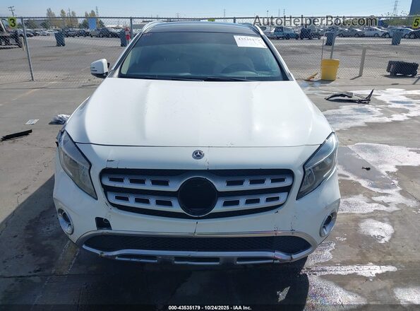 WDCTG4EB3KJ636767 2019 MERCEDES-BENZ GLA 250 White Vista del cuadro de instrumentos