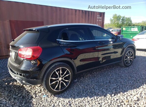 WDCTG4EB4HJ323882 2017 MERCEDES-BENZ GLA Black Tył prawy