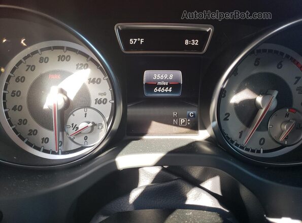 WDCTG4EB4HJ323882 2017 MERCEDES-BENZ GLA Black Widok zestawu wskaźników