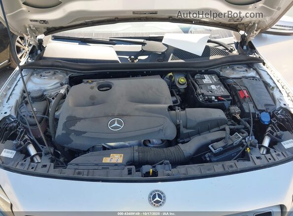 WDCTG4EB4JJ398359 2018 MERCEDES-BENZ GLA 250 Silver უკანა ხედი