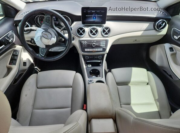 WDCTG4EB4LU023430 2020 MERCEDES-BENZ GLA Silver Vista del salpicadero