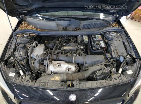 WDCTG4EB7HJ286648 2017 MERCEDES-BENZ GLA Black Вид підкапотного простору
