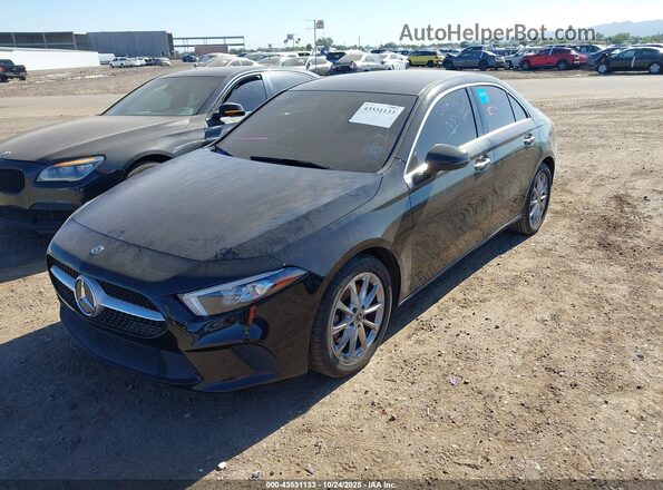 WDD3G4EB0LW038863 2020 MERCEDES-BENZ A 220 Black Դիմացի տեսք