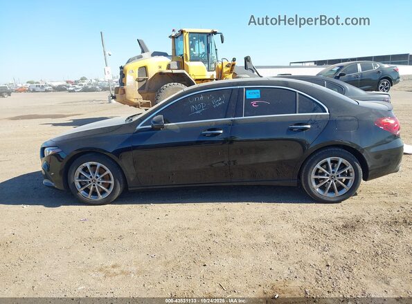 WDD3G4EB0LW038863 2020 MERCEDES-BENZ A 220 Black Սալոնի 360 աստիճան տեսք