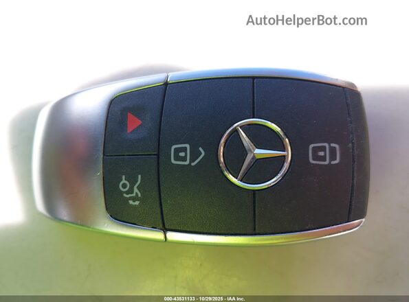 WDD3G4EB0LW038863 2020 MERCEDES-BENZ A 220 Black Առջևի վահանակի տեսք