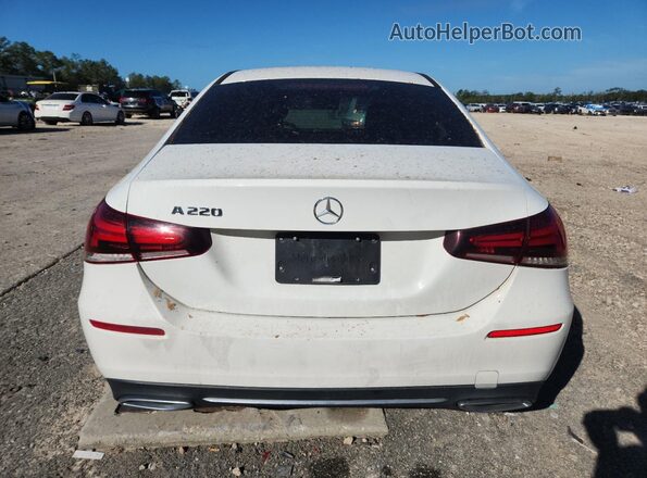WDD3G4EB2KW006138 2019 MERCEDES-BENZ A White Rear view