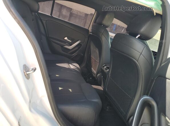 WDD3G4EB3LW041952 2020 MERCEDES-BENZ A White უკანა სავარძლების ხედი