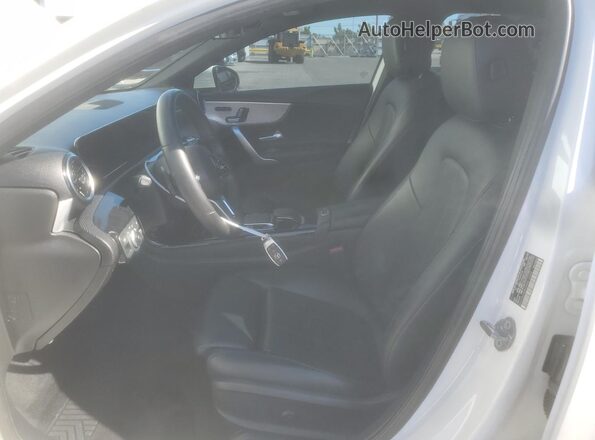 WDD3G4EB4KW014256 2019 MERCEDES-BENZ A White Front interior view
