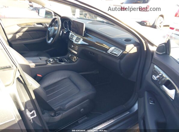 WDDLJ6HB3GA178241 2016 MERCEDES-BENZ CLS-CLASS Blue Widok wnętrza z przodu