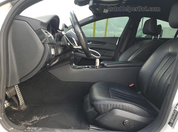 WDDLJ6HBXGA161789 2016 MERCEDES-BENZ CLS-CLASS White Widok wnętrza z przodu