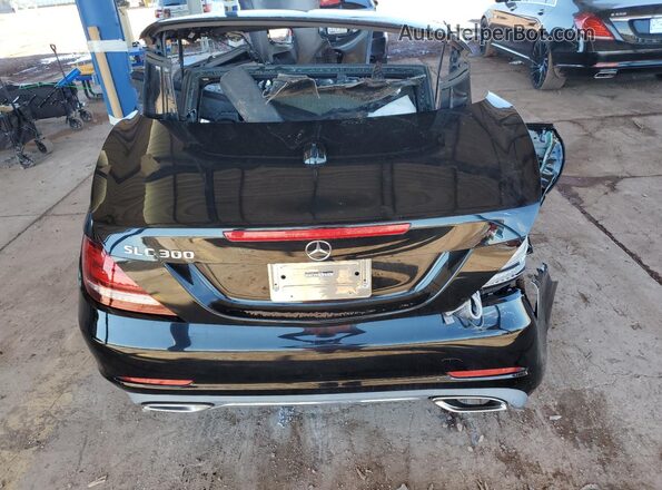 WDDPK3JA1JF154948 2018 MERCEDES-BENZ SLC Black 