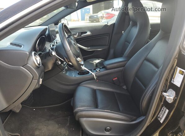 WDDSJ4EB0HN486045 2017 MERCEDES-BENZ CLA-CLASS Black 