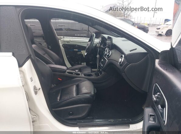 WDDSJ4EB3KN716295 2019 MERCEDES-BENZ CLA 250 White Front interior view