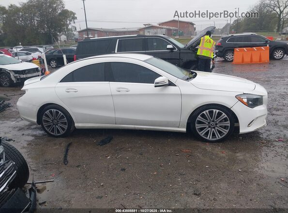 WDDSJ4EB3KN716295 2019 MERCEDES-BENZ CLA 250 White 360 interior view