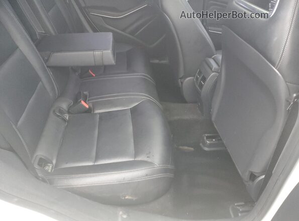 WDDSJ4EB4HN430979 2017 MERCEDES-BENZ CLA-CLASS White Вид задніх сидінь