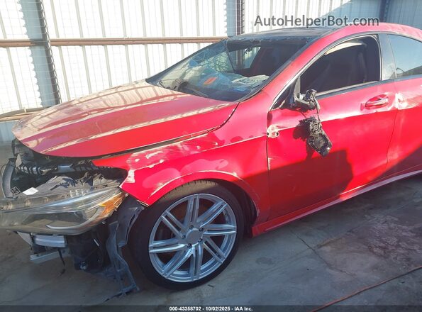 WDDSJ4EB6GN332017 2016 MERCEDES-BENZ CLA 250 Red Vista del cuadro de instrumentos