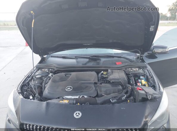 WDDSJ4EB6KN714623 2019 MERCEDES-BENZ CLA 250 Black Widok z tyłu
