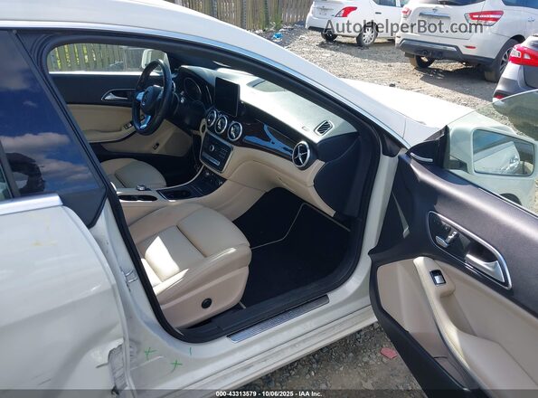 WDDSJ4GB2HN441699 2017 MERCEDES-BENZ CLA 250 White 
