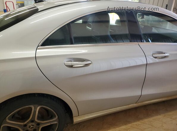 WDDSJ4GB4JN549764 2018 MERCEDES-BENZ CLA-CLASS Серебряный 