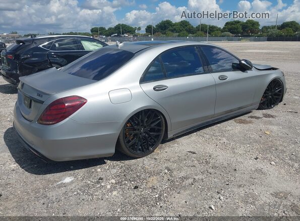 WDDUG7JB3HA315876 2017 MERCEDES-BENZ AMG S 63 Gray Trasero derecho