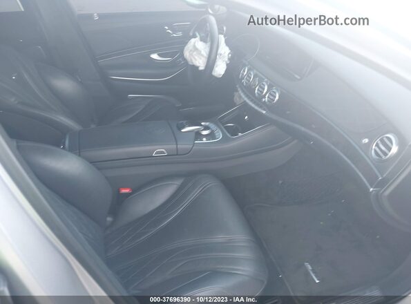 WDDUG7JB3HA315876 2017 MERCEDES-BENZ AMG S 63 Gray Vista interior delantera