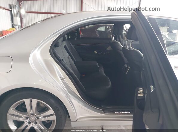WDDUG8CB0HA320083 2017 MERCEDES-BENZ S-CLASS Silver VIN კოდის სტიკერის ხედი