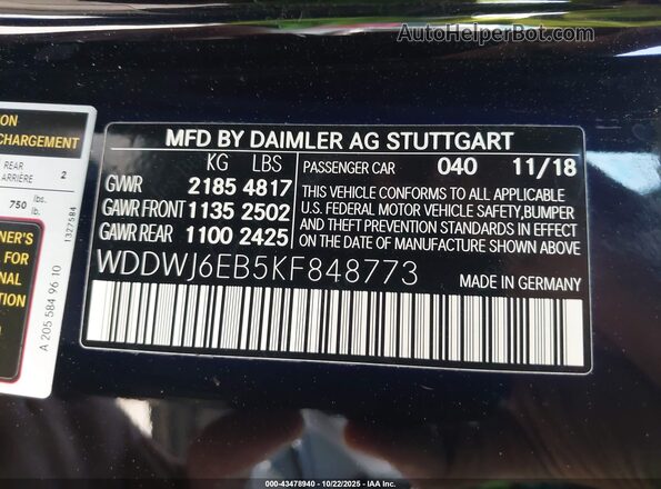 WDDWJ6EB5KF848773 2019 MERCEDES-BENZ AMG C 43 Black Շարժիչի բաժամունքի տեսք