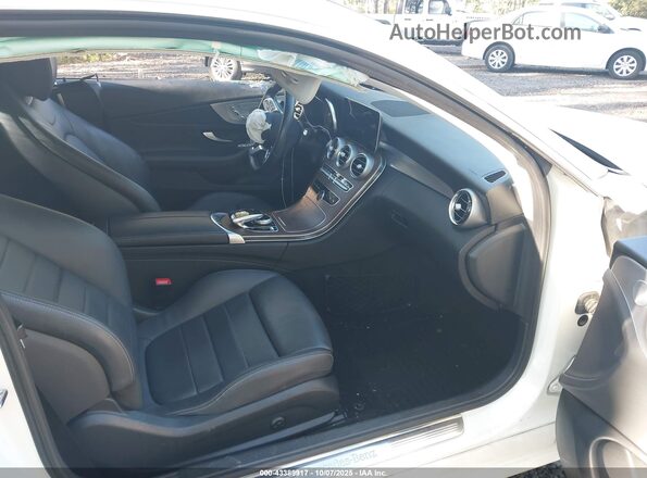WDDWJ8EB0LF952004 2020 MERCEDES-BENZ C-CLASS Белый Вид салона спереди
