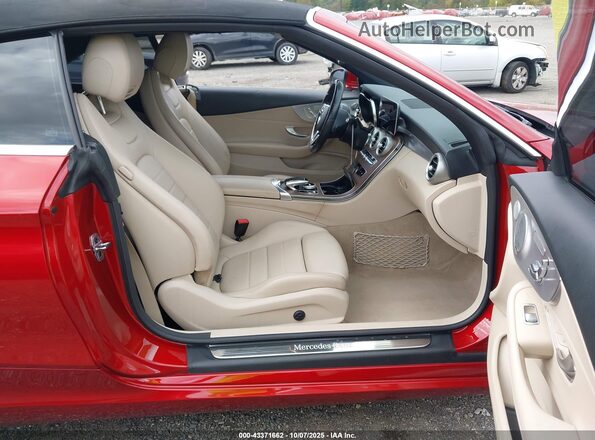 WDDWK8EB4KF928834 2019 MERCEDES-BENZ C-CLASS Красный Вид салона спереди
