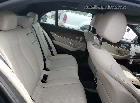 WDDZF4JB3JA377677 2018 MERCEDES-BENZ E Blue 