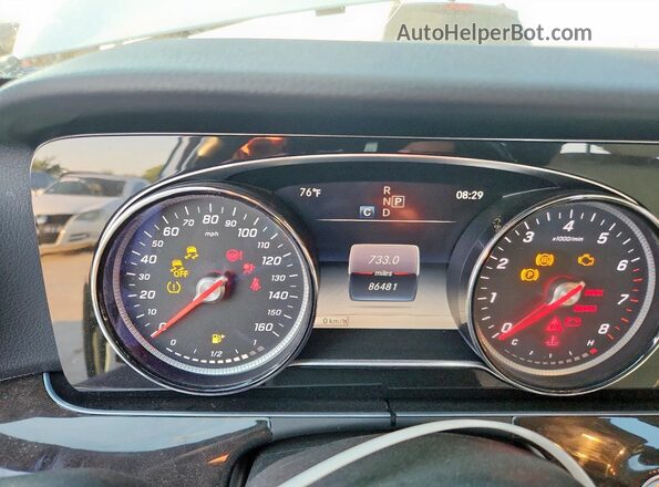 WDDZF4JB5KA554697 2019 MERCEDES-BENZ E Белый Вид щитка приборов