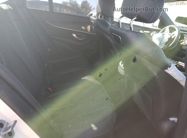 WDDZF4KB3KA625183 2019 MERCEDES-BENZ E White Widok tylnych siedzeń