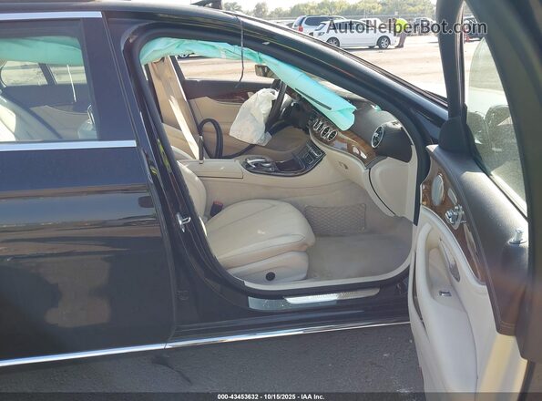 WDDZF4KB6JA359009 2018 MERCEDES-BENZ E-CLASS Черный Вид салона спереди
