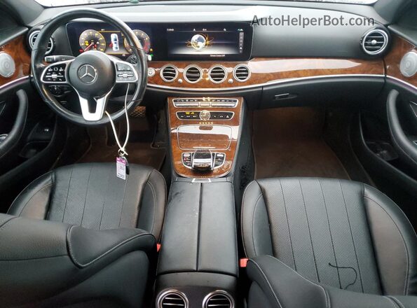 WDDZF4KB9KA574868 2019 MERCEDES-BENZ E Black Dashboard view