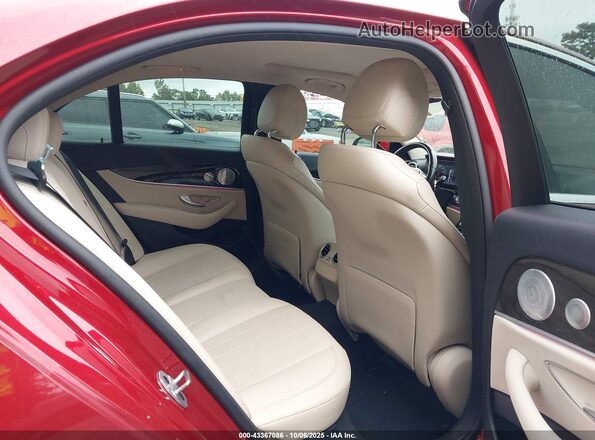 WDDZF8DB3LA719974 2020 MERCEDES-BENZ E-CLASS Red Vista de la etiqueta del VIN