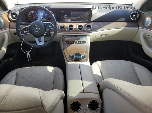 WDDZF8EB4LA741996 2020 MERCEDES-BENZ E White Vista del salpicadero