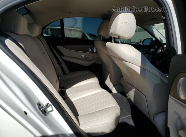 WDDZF8EB4LA741996 2020 MERCEDES-BENZ E White Vista de los asientos traseros