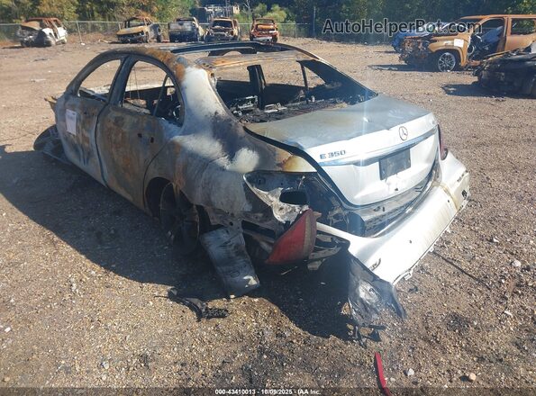 WDDZF8EB6LA744432 2020 MERCEDES-BENZ E-CLASS Gray Rear interior view