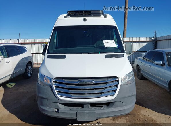 WDRPF0CDXKT003470 2019 FREIGHTLINER SPRINTER 2500 White Вид щитка приладів