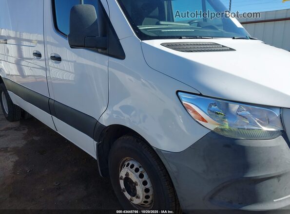 WDRPF0CDXKT003470 2019 FREIGHTLINER SPRINTER 2500 White Вид спереду