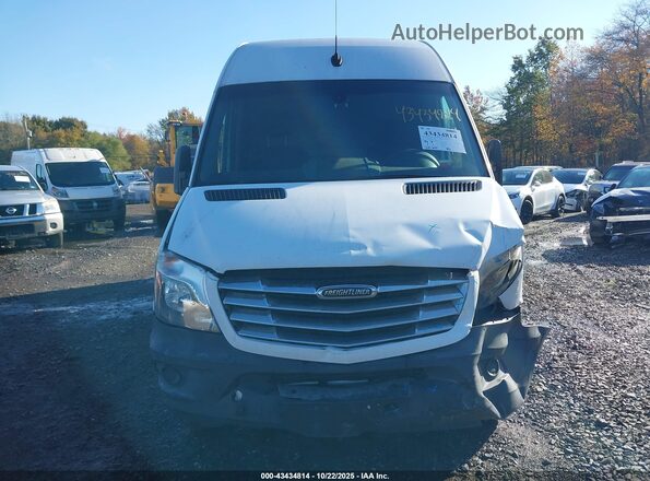WDYPE8CD4HP542173 2017 FREIGHTLINER SPRINTER 2500 White Սարքավորումների վահանակի տեսք