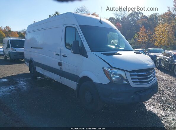 WDYPE8CD4HP542173 2017 FREIGHTLINER SPRINTER 2500 White 