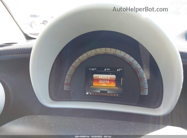 WMEFJ5DA2GK126111 2016 SMART FORTWO White Vista de los asientos traseros